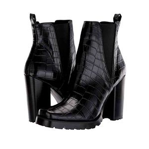 Steve Madden Ladon Platform Chelsea Croc Boots